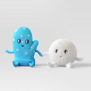 NWT Target Wondershop Felt Mittens & Snowball  Christmas Figurine Set